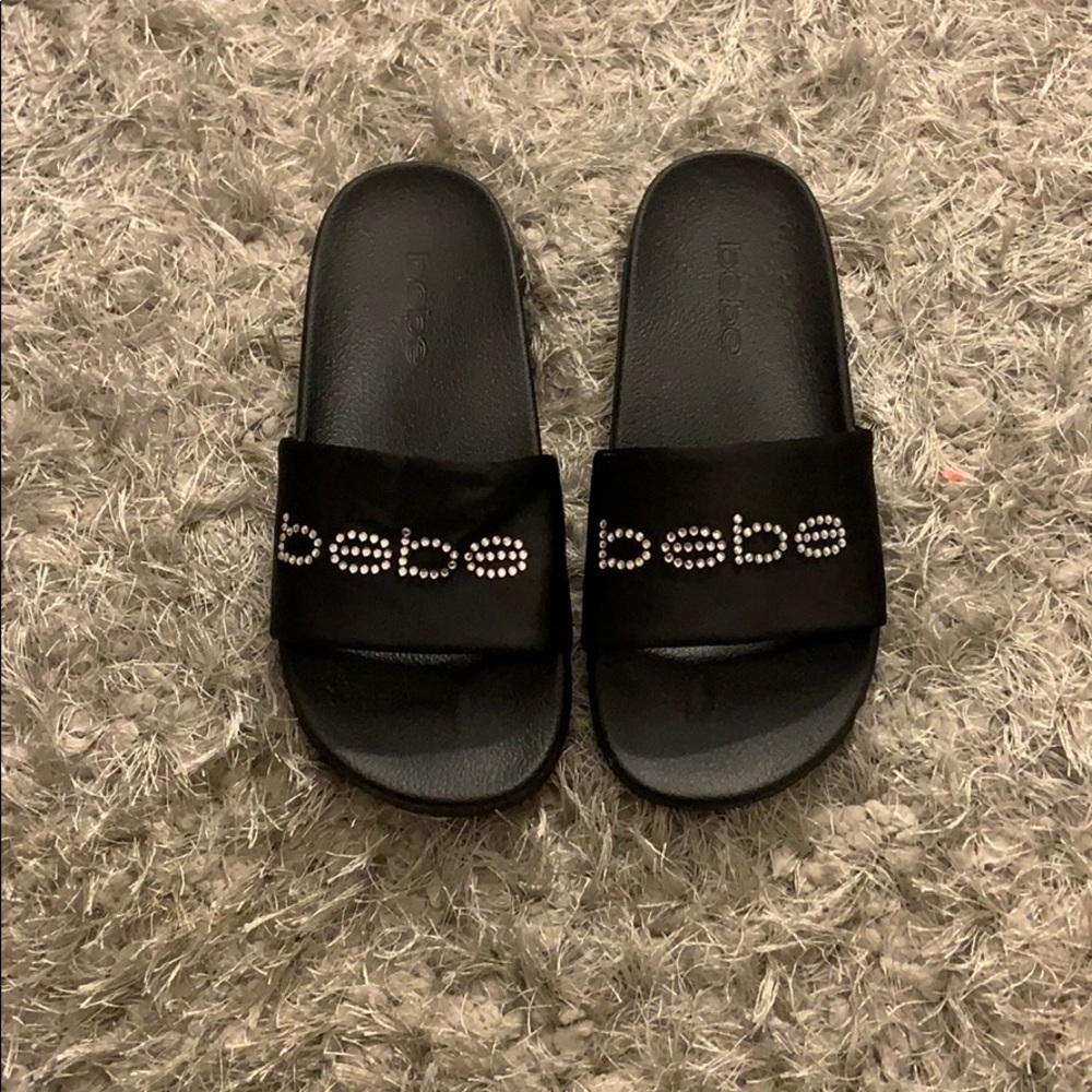 Bebe slides